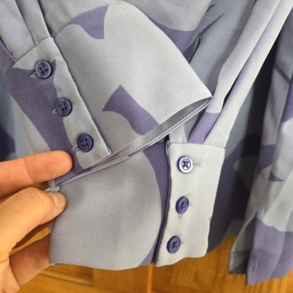 Womens ALFANI button Dawn Serene Floral Purple Blouse Size Large - Picture 4 of 8
